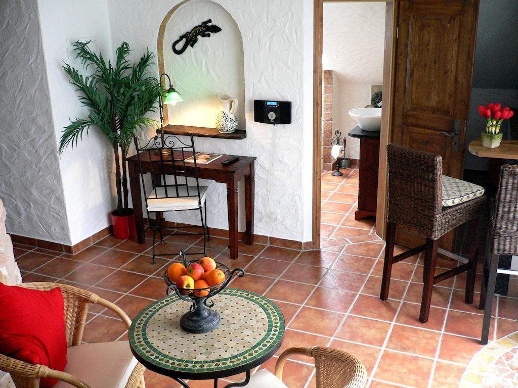 Apartmenthaus Casa Palma บึล ห้อง รูปภาพ