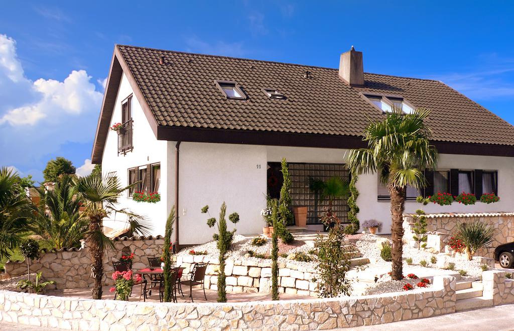 Apartmenthaus Casa Palma บึล ภายนอก รูปภาพ